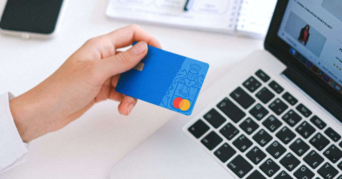 How-to-Generate-Holiday-Shopping-Leads-Using-Facebook-Lead-Ads